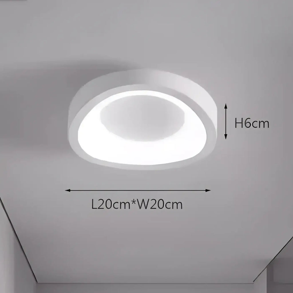 Plafonnier LED et bois, en noir, blanc ou marron, deux modèles