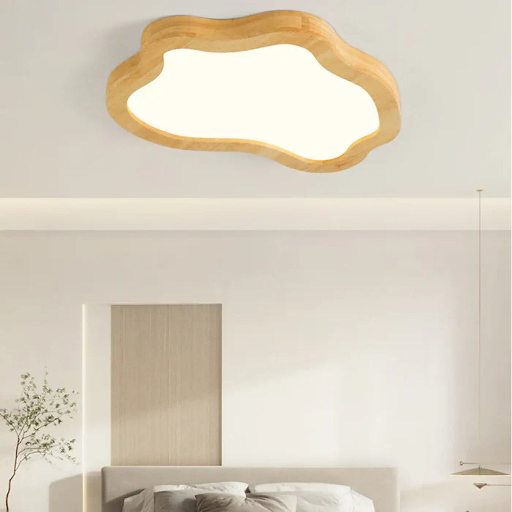 Plafonnier nuage en bois naturel, quatre tailles S à XL