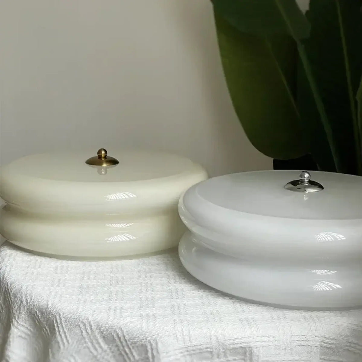 Plafonnier rétro en verre façon années 70, blanc ou beige, blanc