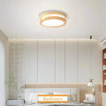 Plafonnier LED rond en bois clair, tailles S ou M