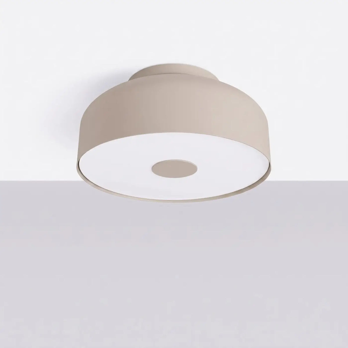 Plafonnier rond en acier coloré à diffuseur laiteux, 4 ampoules, taupe