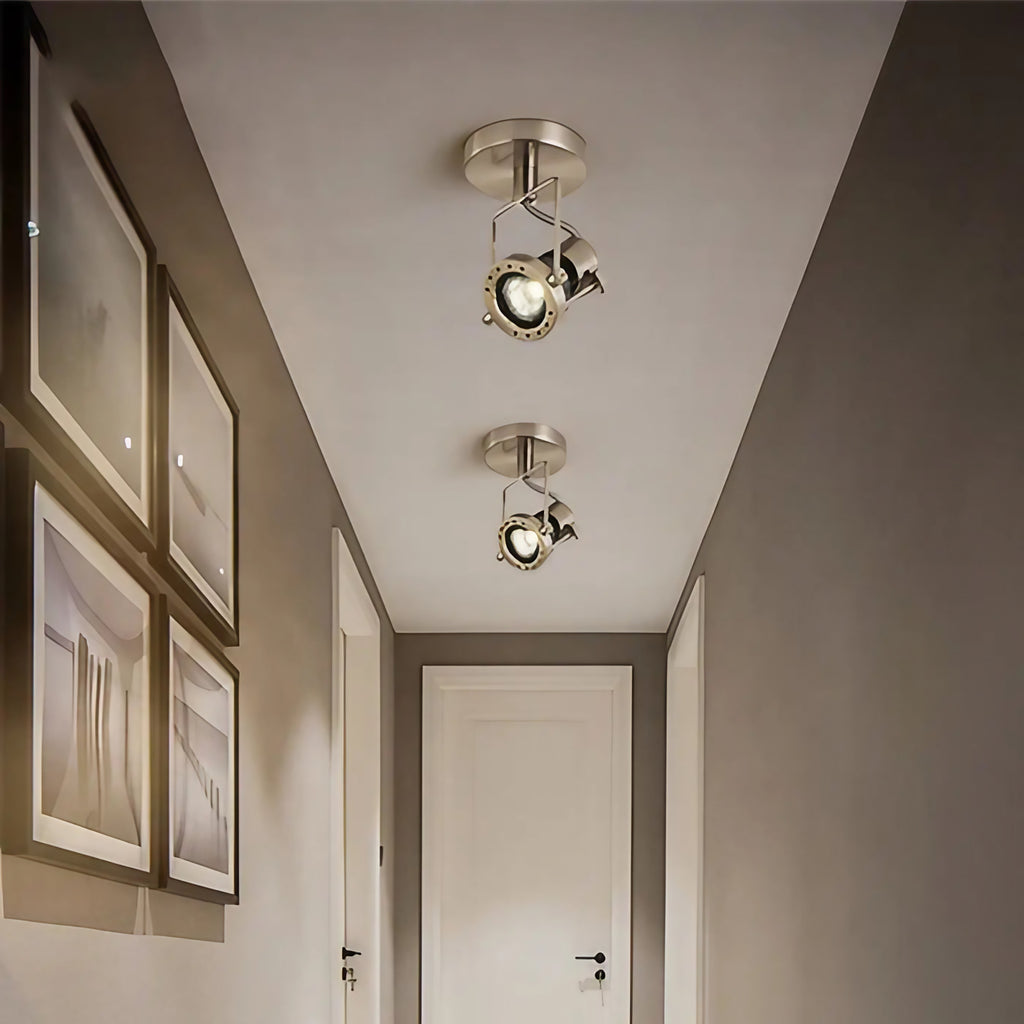 Plafonnier à spots orientables en métal brossé pour couloir