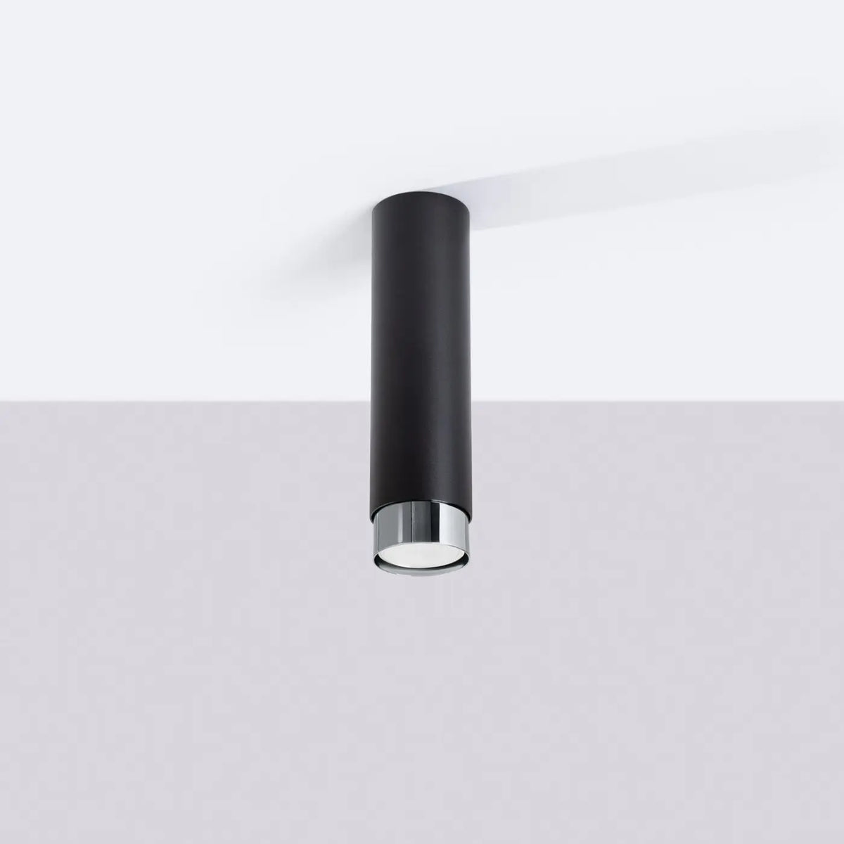 Plafonnier spots noirs à bague dorée ou chromée, barre ou tube, noir/chromé