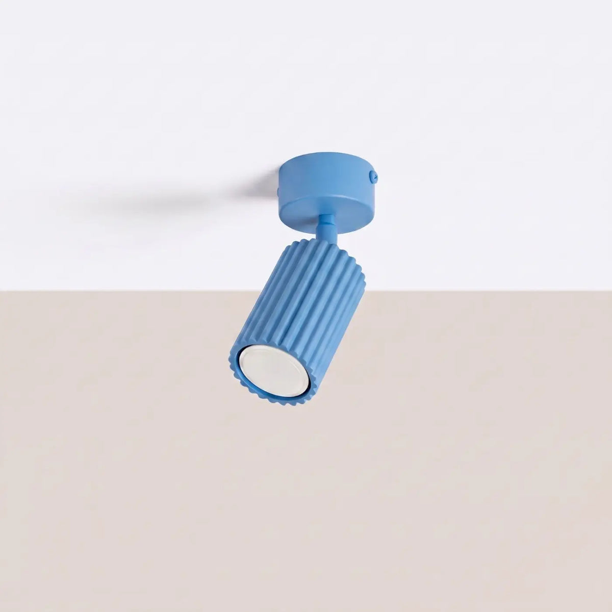 Plafonnier spots tubes cannelés, barre, rosace ou plaque, 1 à 6, bleu azur
