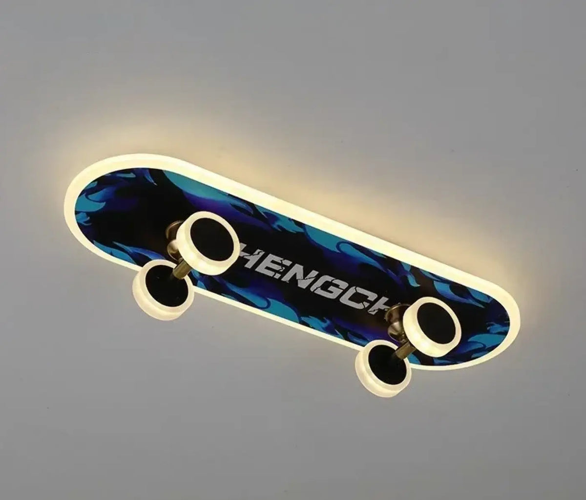 Plafonnier en forme de planche de skate, LED intégrées, 3 modèles