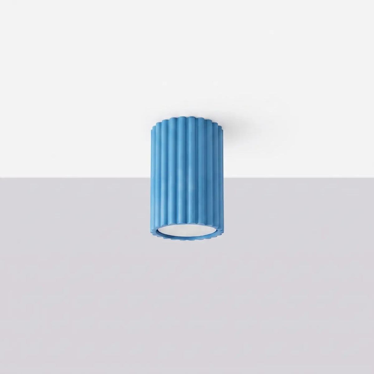 Plafonnier tube cannelé en aluminium, 10 à 60 cm de haut, bleu azur