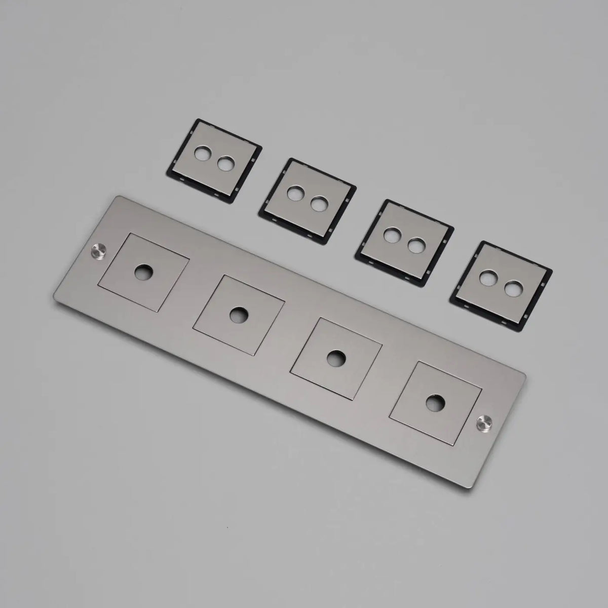 Plaque murale en métal avec inserts, 1 à 4 postes, pose libre, argenté