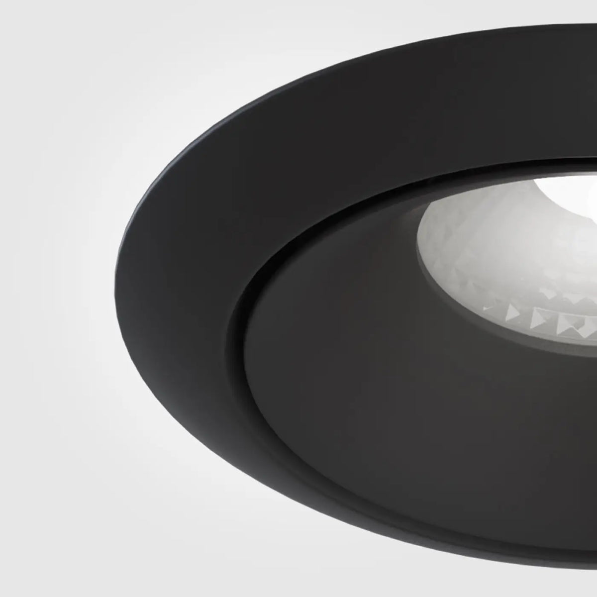 Spot encastrable rond à collerette en acier, ampoule GU10