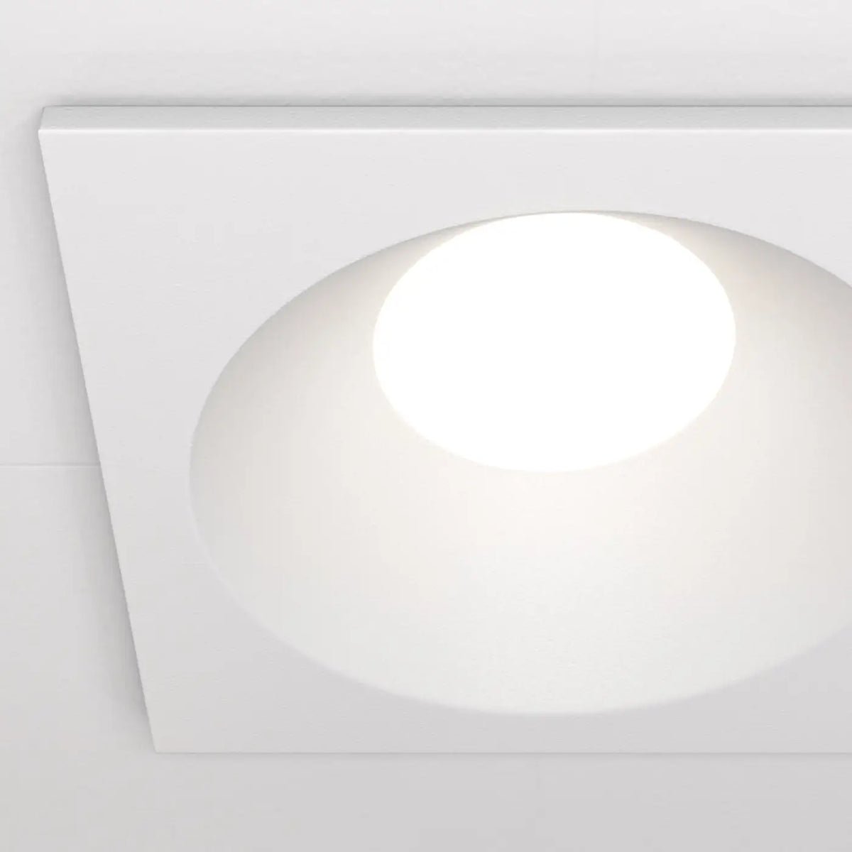 Spot encastrable carré étanche IP65 en acier, culot GU10, blanc