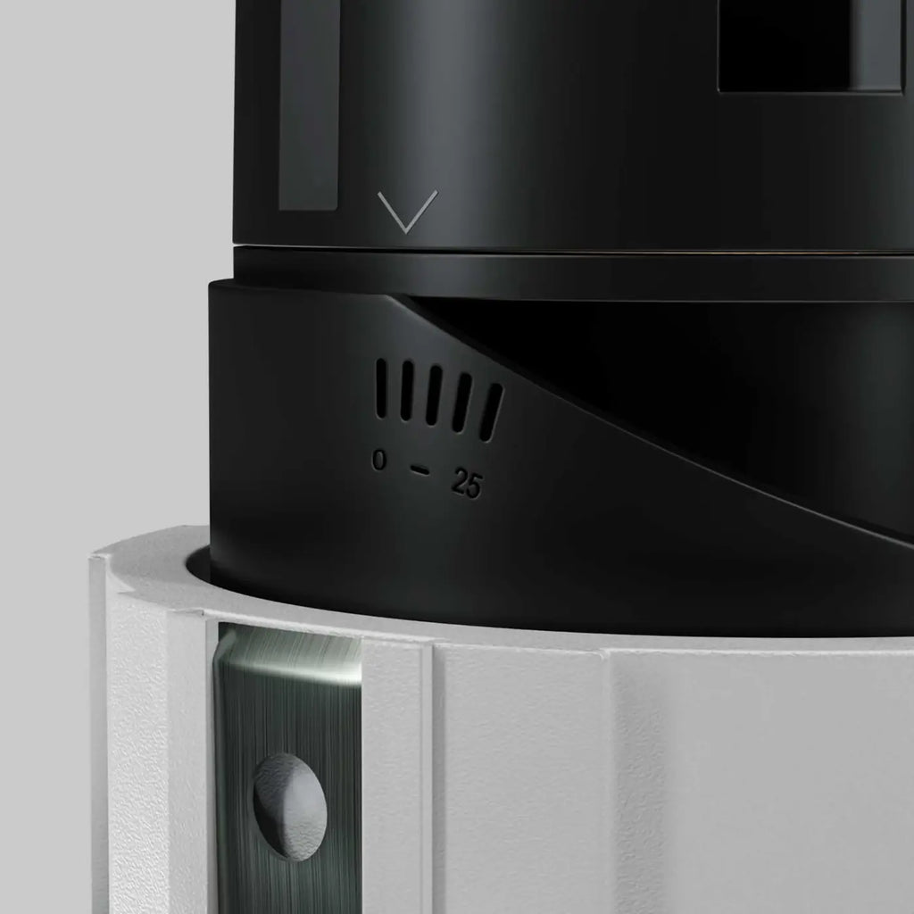 Spot encastrable LED orientable pour éclairer un mur, noir ou blanc