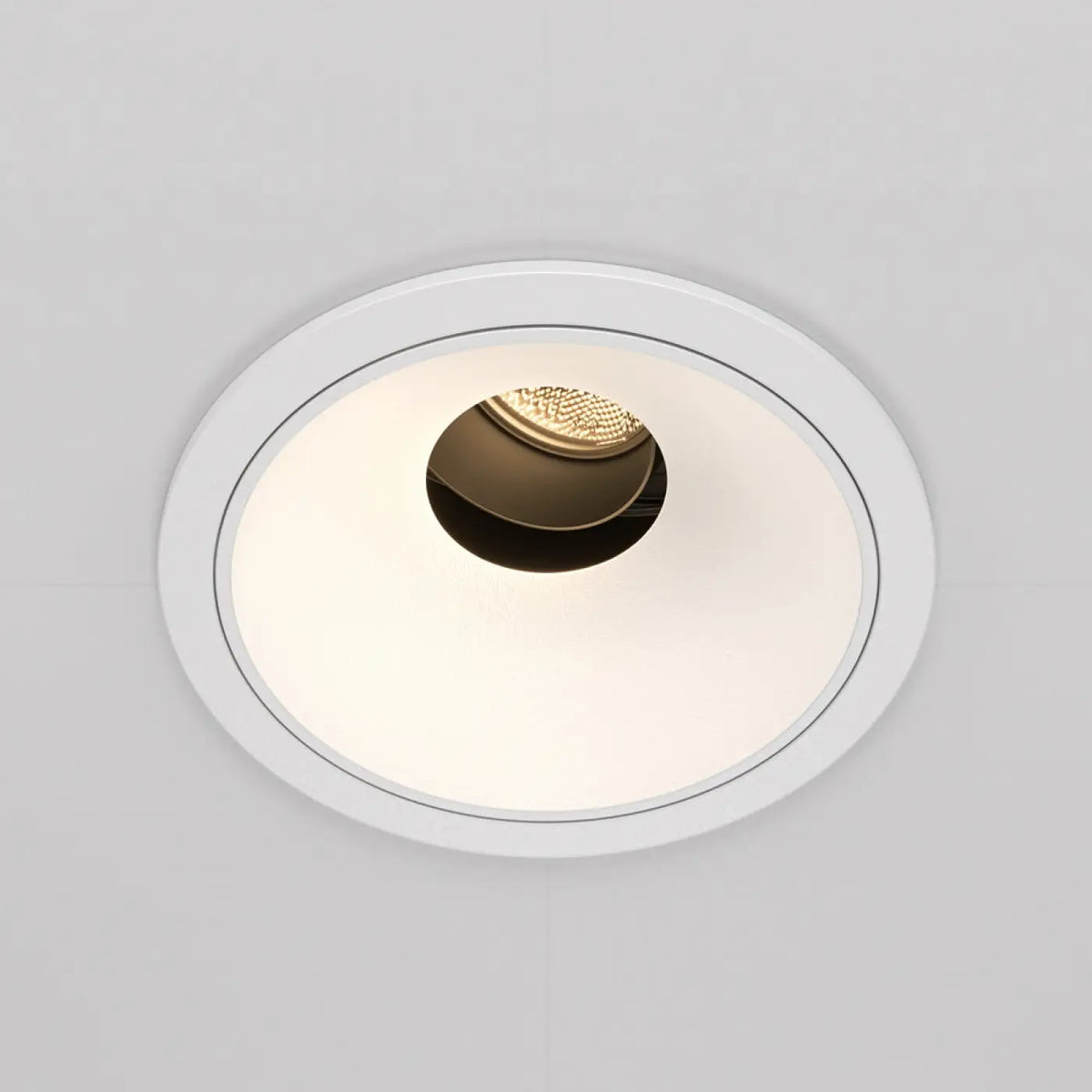 Spot encastrable LED orientable pour éclairer un mur, noir ou blanc, blanc