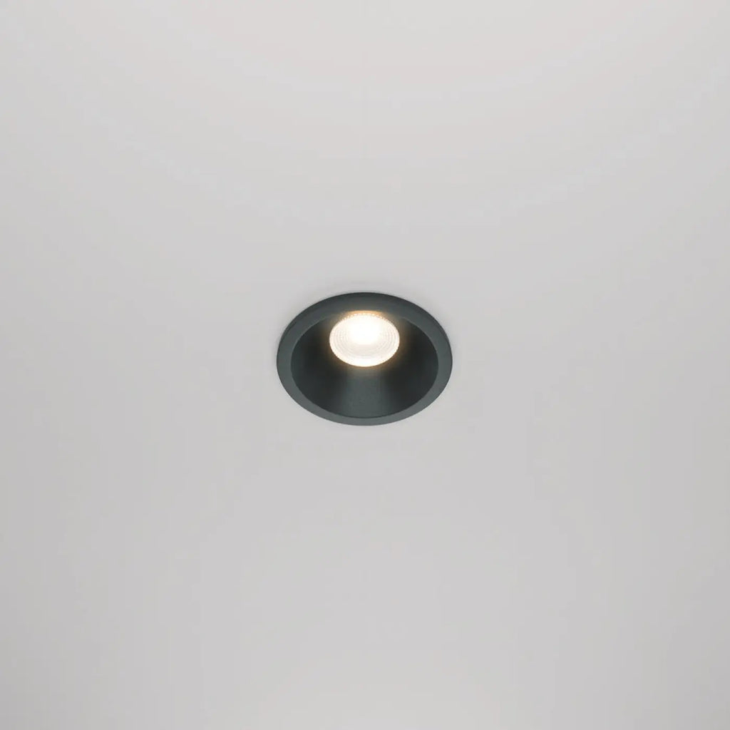 Spot LED encastrable étanche IP65, 6 ou 8,5 cm, 3000 ou 4000 K, noir