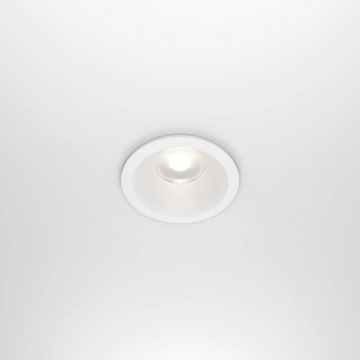 Spot LED encastrable étanche IP65, 6 ou 8,5 cm, 3000 ou 4000 K, blanc