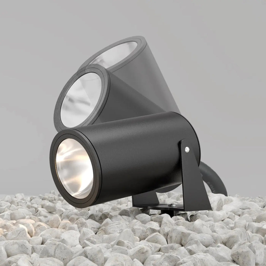 Spot extérieur LED à piquer en aluminium, tête orientable, IP65