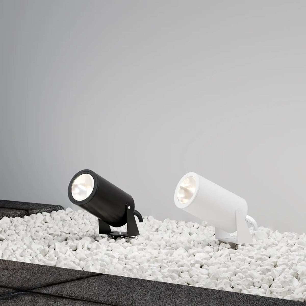 Spot extérieur LED à piquer en aluminium, tête orientable, IP65