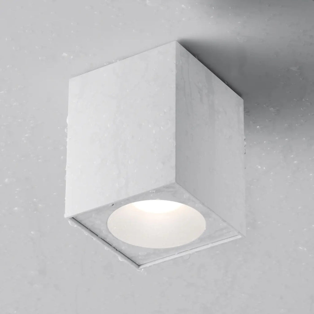 Spot en saillie carré IP65 en acier, culot GU10