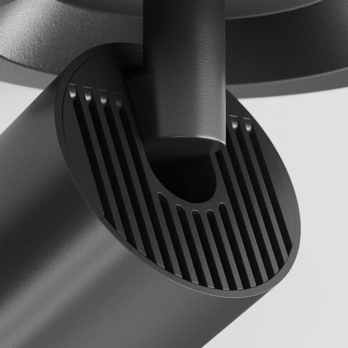 Spot semi-encastré à petite tête orientable en aluminium