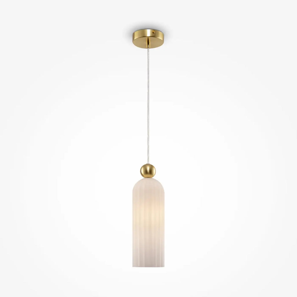 Suspension fine en verre strié sur monture dorée, culot E14