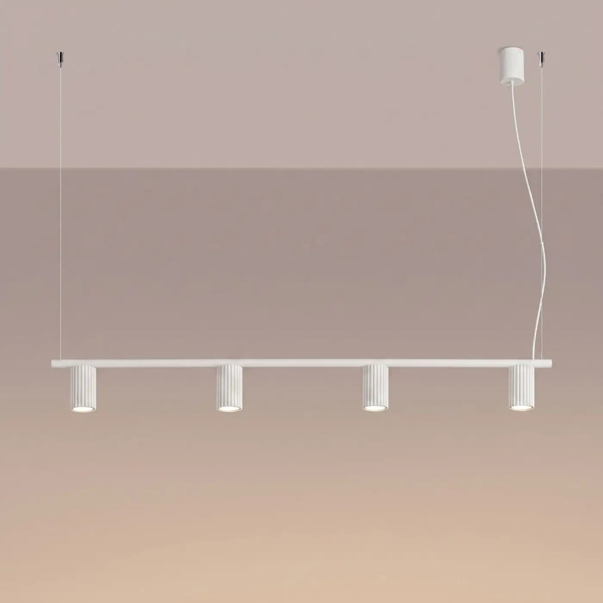 Suspension barre à 4 cylindres nervurés, 122 cm, 14 coloris