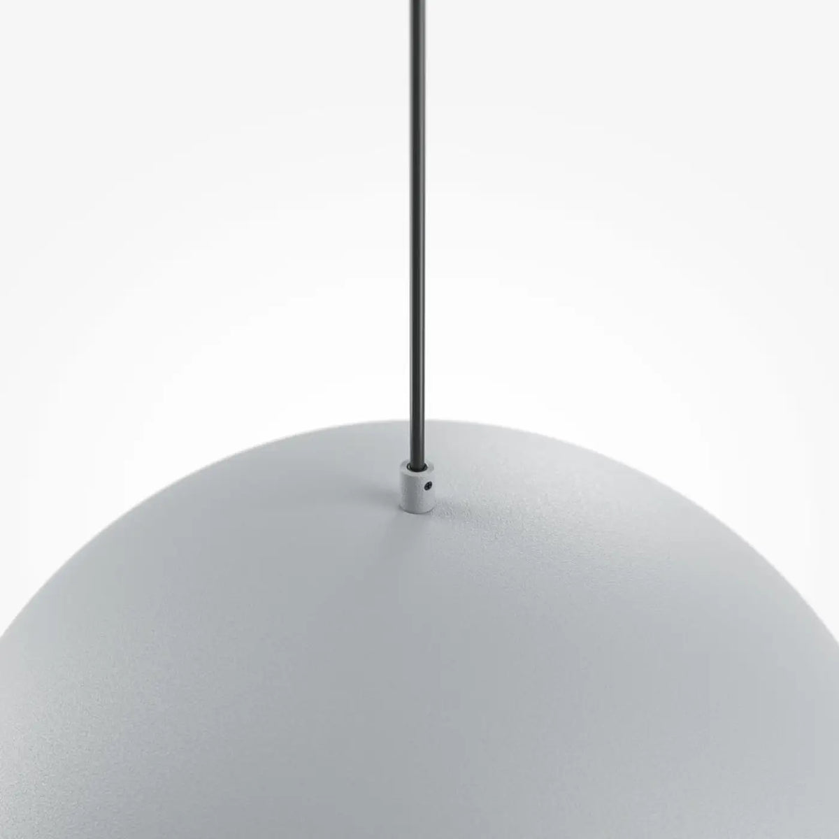 Suspension coupole en métal mat de 35 cm, quatre coloris