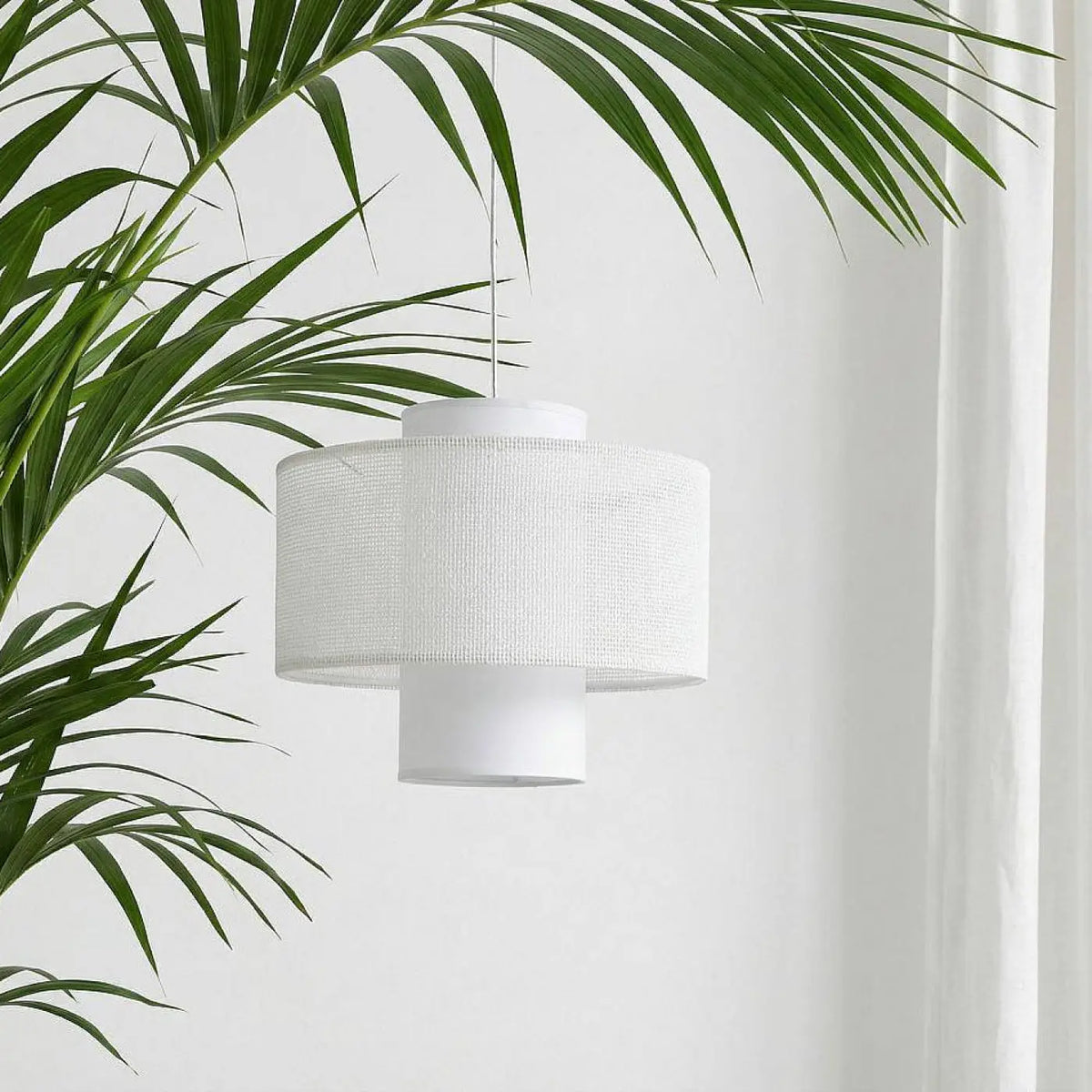 Suspension en tissu blanc à deux abat-jour superposés