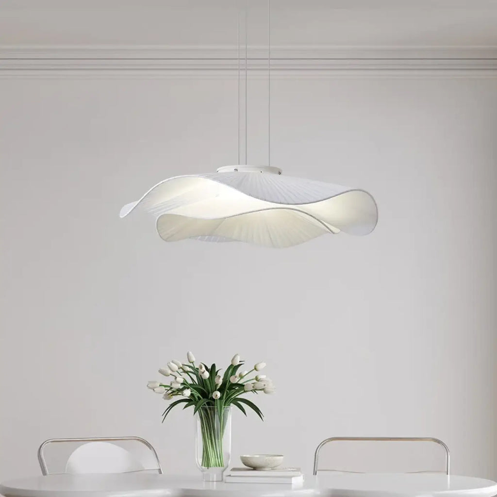 Suspension blanche ondulée au design organique, tailles S, M, L