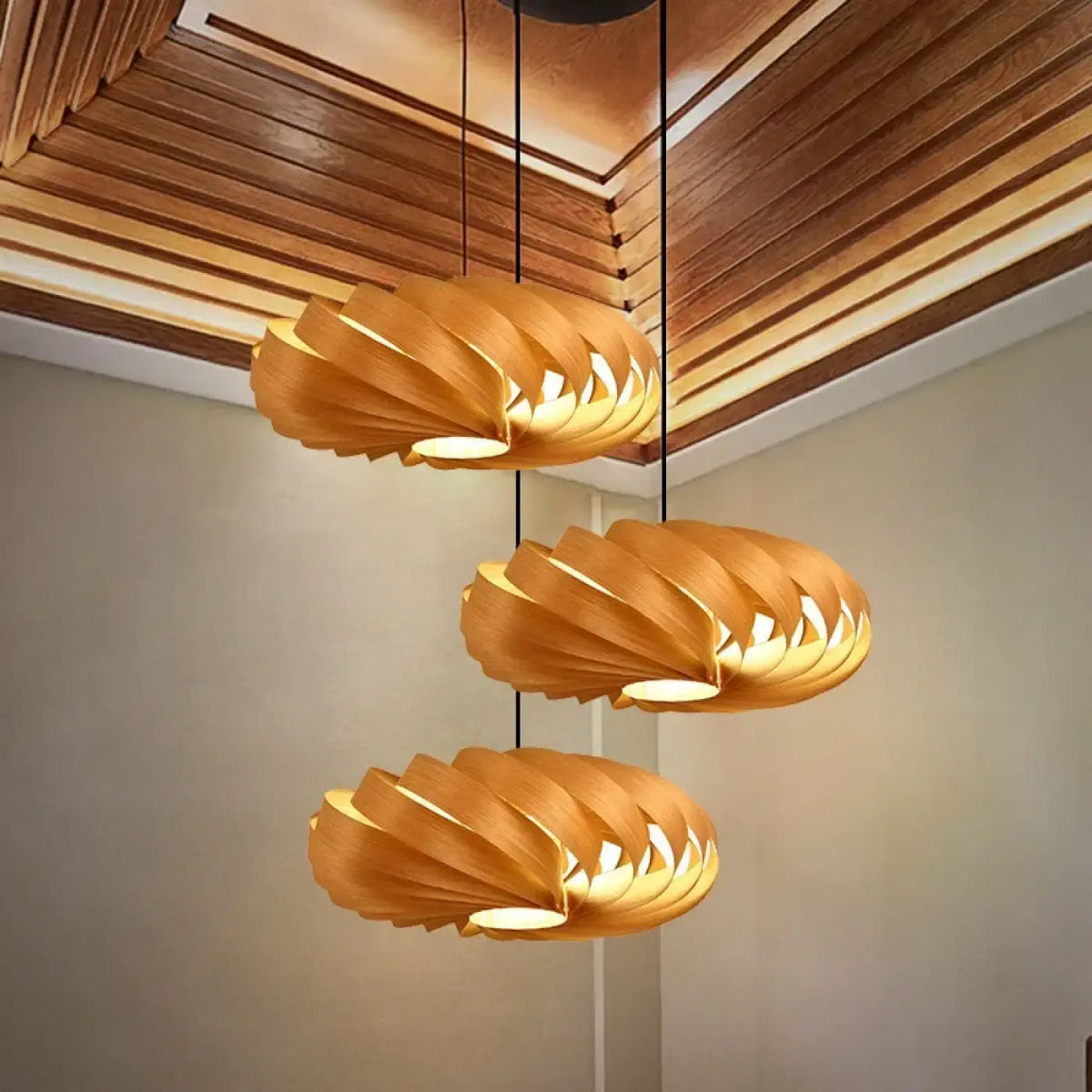 Suspension en bois à globes lumineux, quatre tailles de S à XL