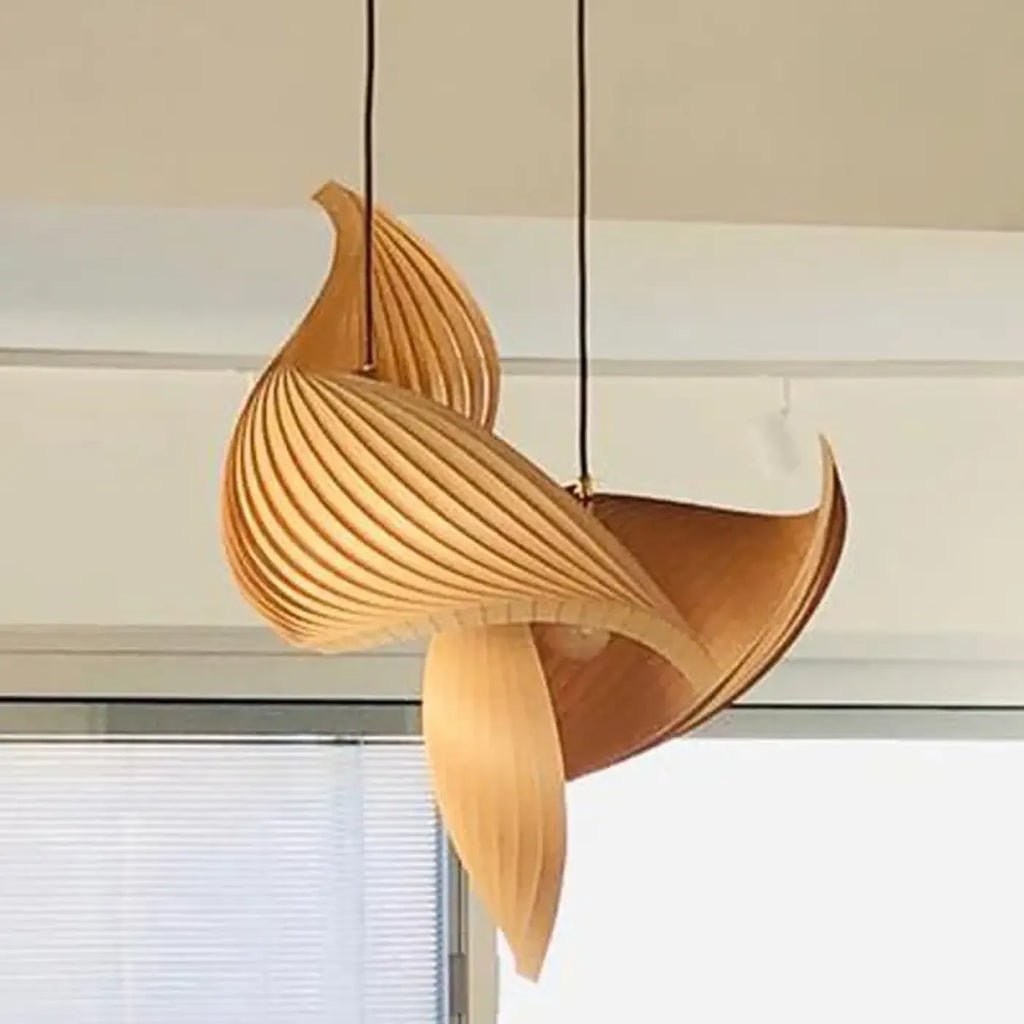 Suspension en bois à forme torsadée, quatre tailles S à XL