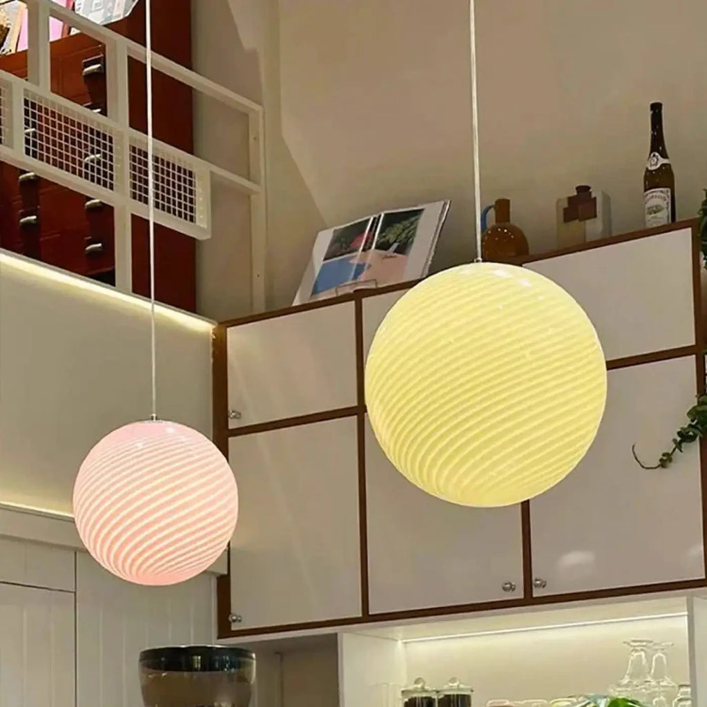 Suspension boule en verre, bleu, beige ou rose, tailles S et M
