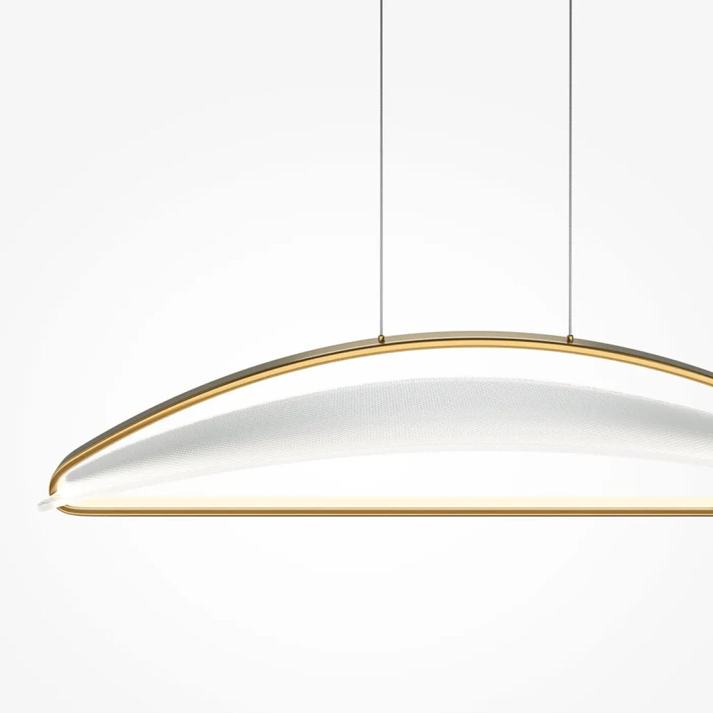 Suspension LED linéaire finition laiton et acrylique, 103 cm