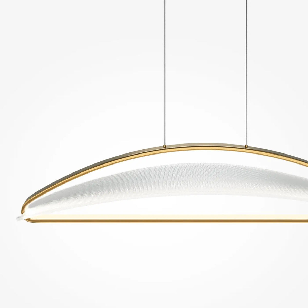 Suspension LED linéaire finition laiton et acrylique, 103 cm