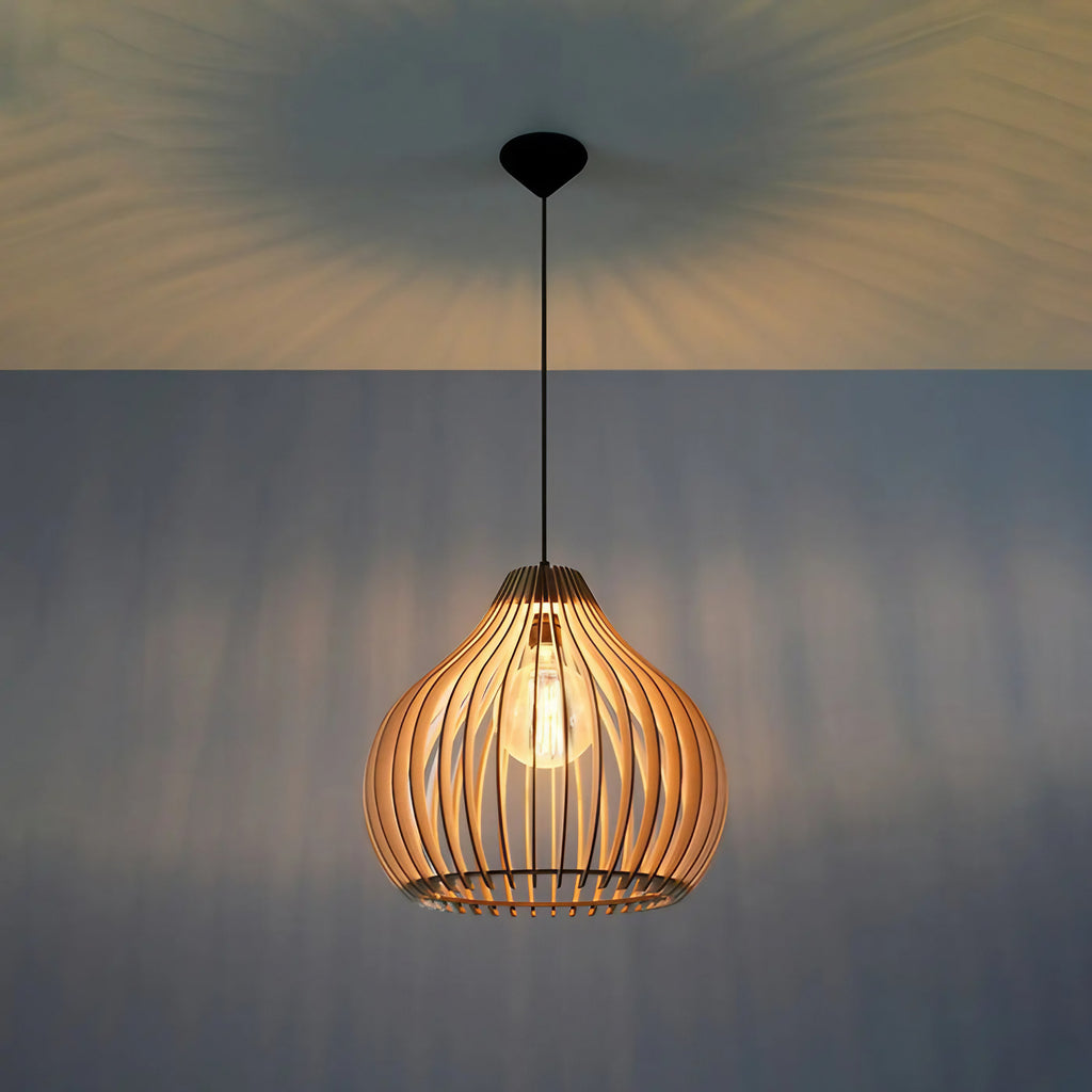 Suspension bulbe arrondi en lamelles de bois naturel, 40 cm
