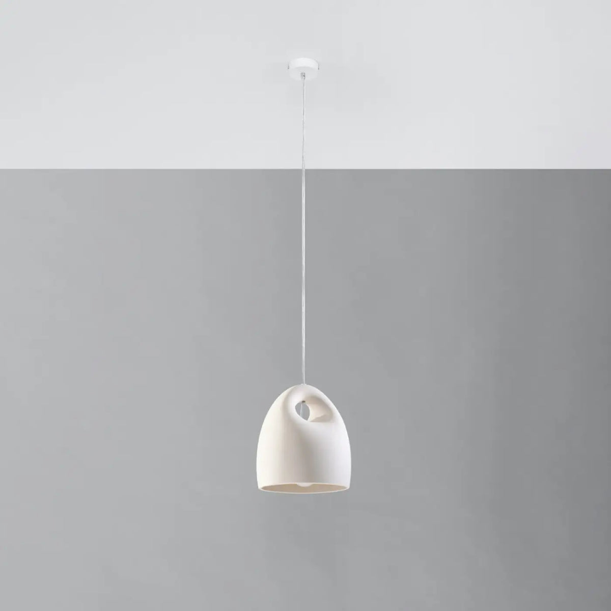 Suspension en céramique blanche en forme d'œuf, 25 cm