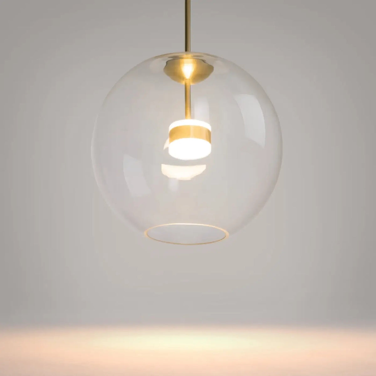 Suspension globe en verre soufflé, LED 750 lumens, 35 cm