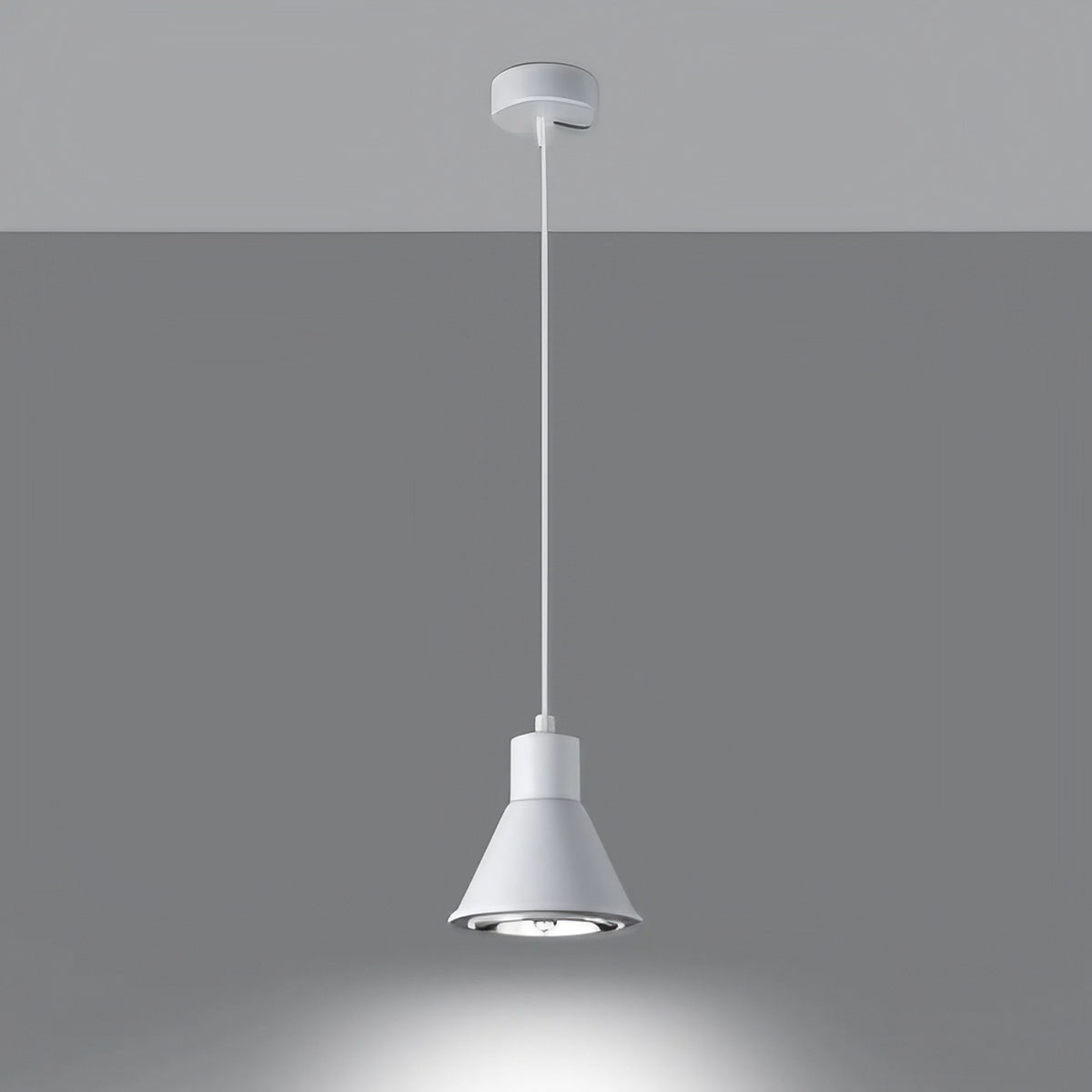 Petite suspension cône en métal blanc pour ampoule ES111