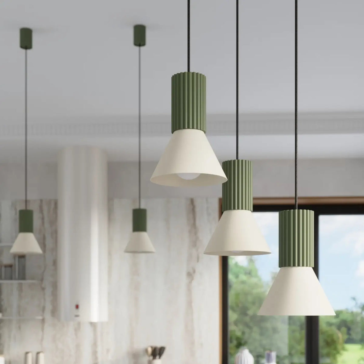 Suspension petit cône cannelé, 1 ou 3 lumières, trois finitions