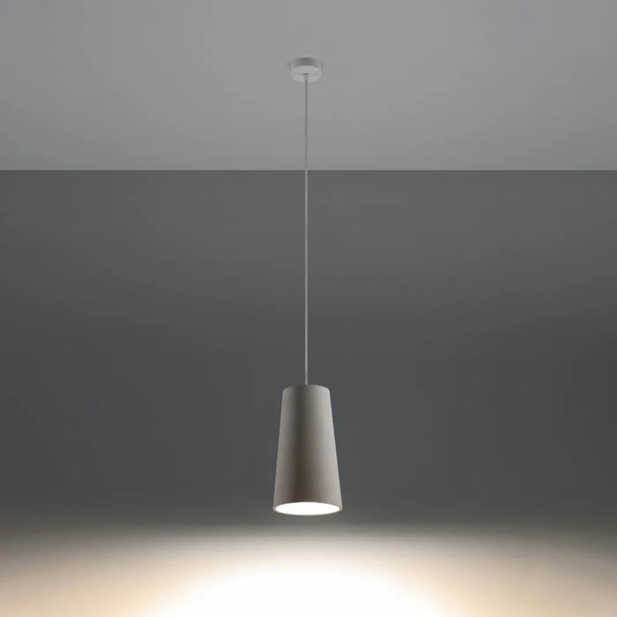 Suspension en céramique blanche, cône tronqué de 16 cm