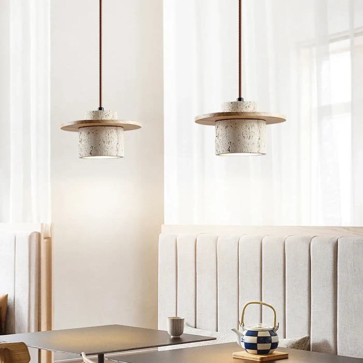 Suspension contemporaine en marbre et bois naturel, deux coloris
