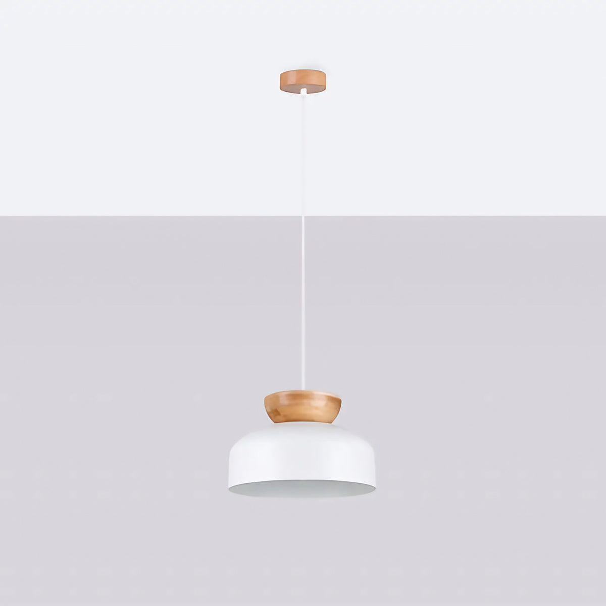Suspension coupole en acier coiffée de bois, blanc ou noir, blanc/bois naturel