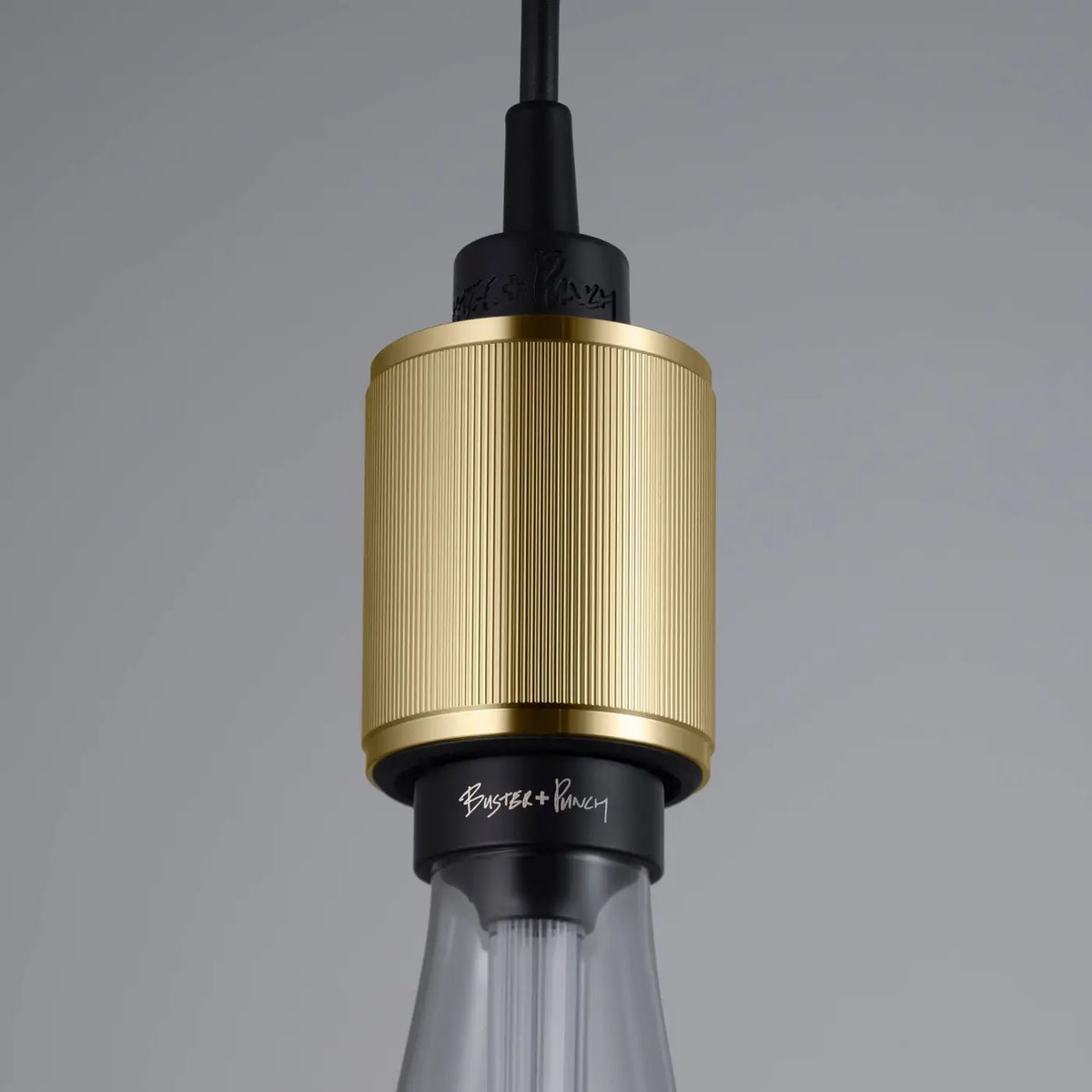 Suspension cylindre en métal massif strié, ampoule apparente E27