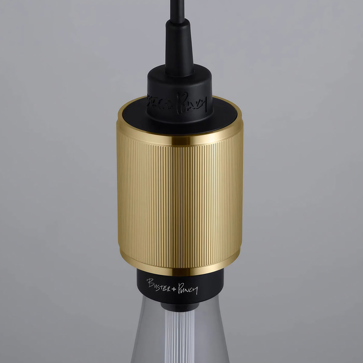 Suspension cylindre en métal massif strié, ampoule apparente E27