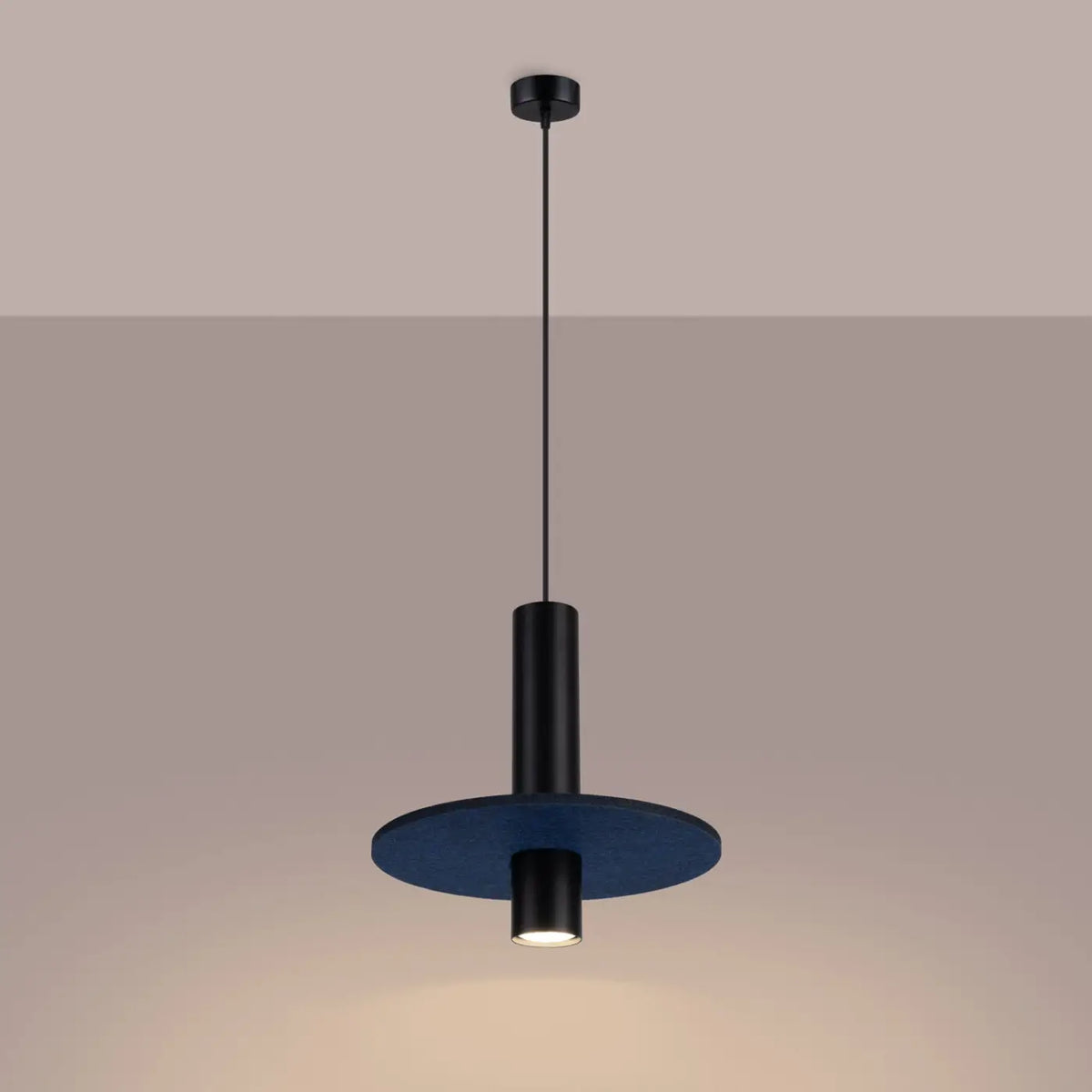 Suspension tube en acier noir et disque de feutre, GU10