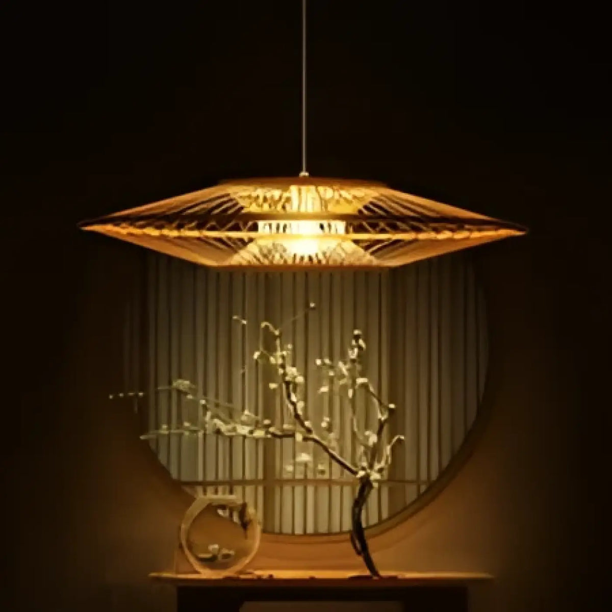 Suspension au design aérien et épuré, pour table ou îlot