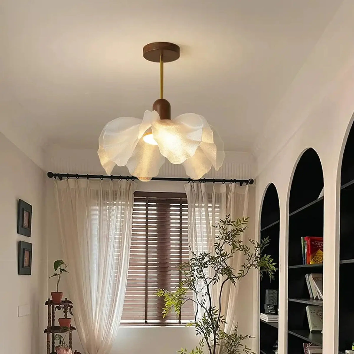 Suspension fleur à pétales, lumière tamisée, taille S ou M