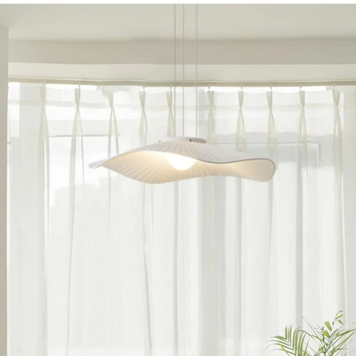 Suspension blanche en tissu et métal, trois tailles