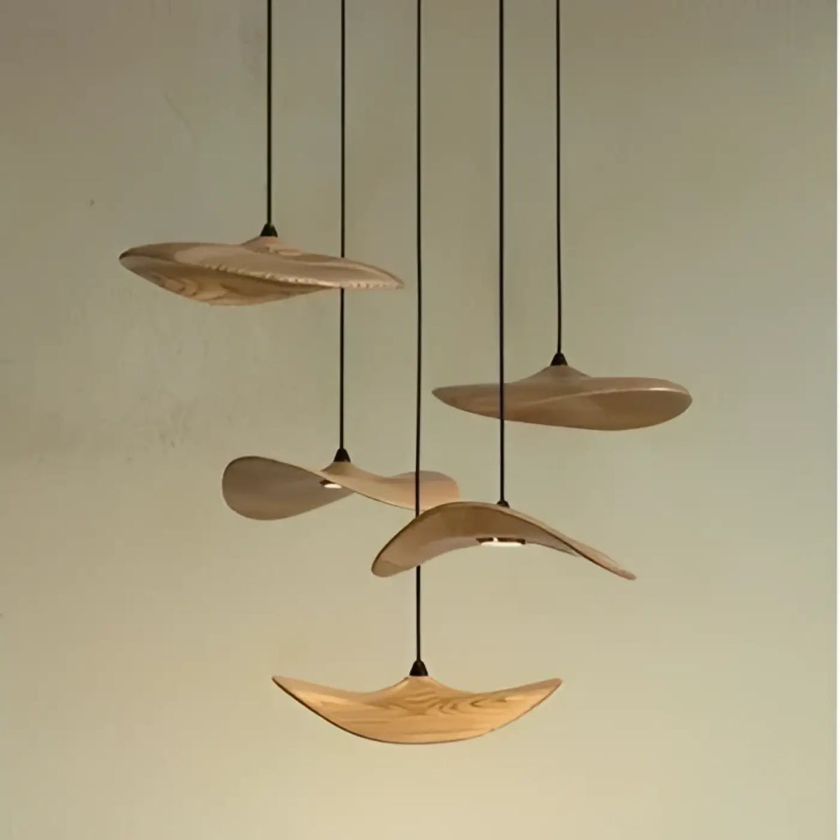 Suspension LED spectre complet, aspect bois, tailles S à XL, beige