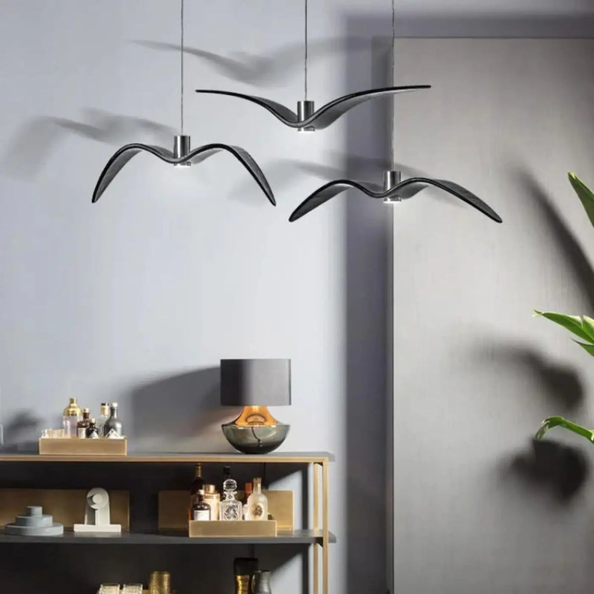 Suspension oiseaux en vol, noire ou blanche, trois modèles, noir