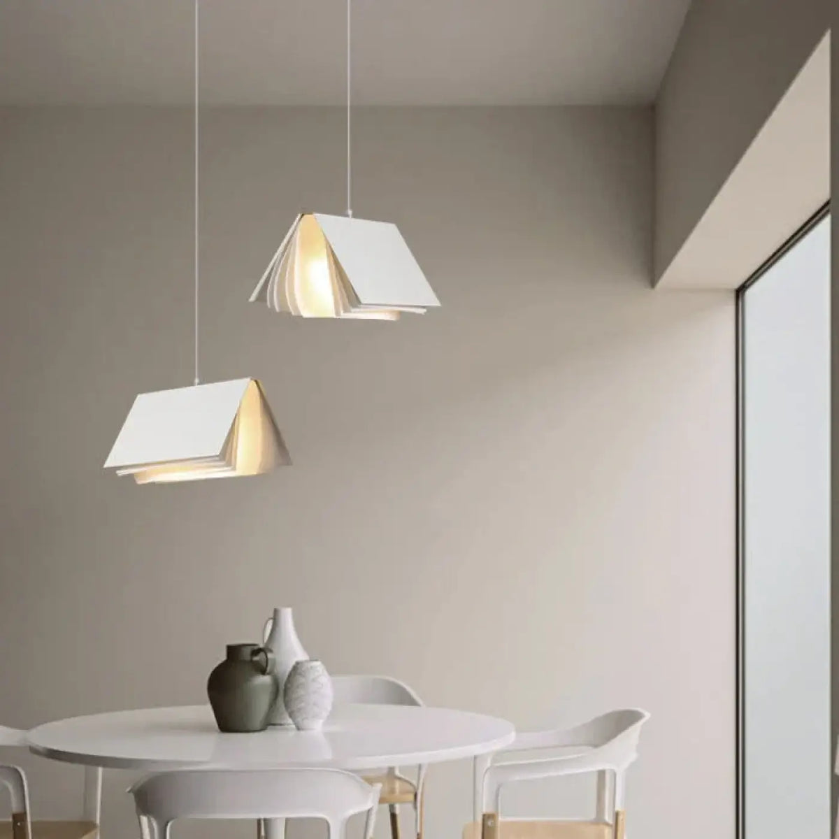 Suspension en forme de livre ouvert, cinq couleurs