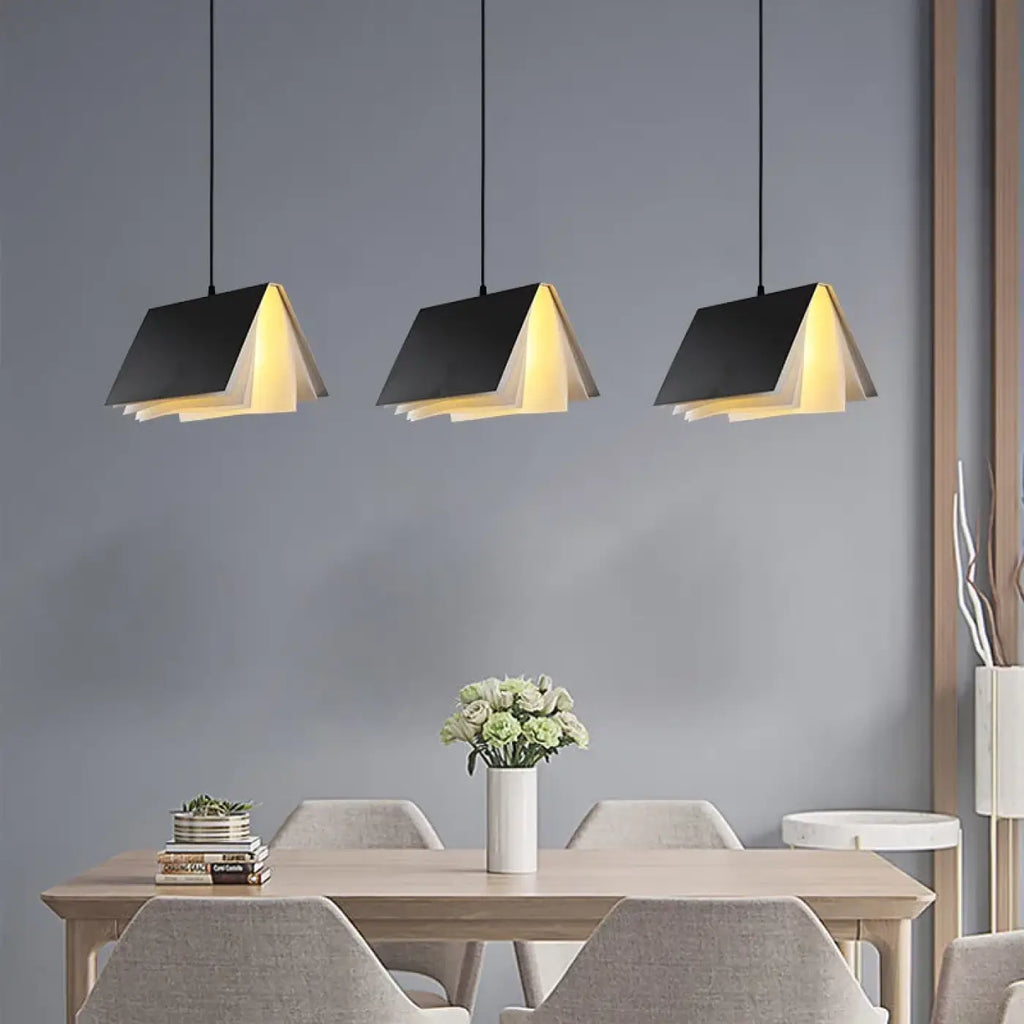 Suspension en forme de livre ouvert, cinq couleurs