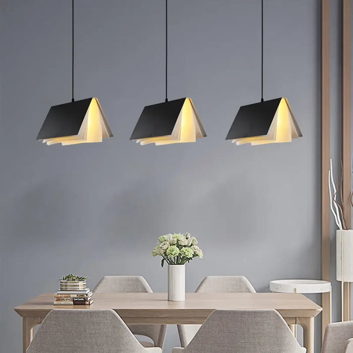 Suspension en forme de livre ouvert, cinq couleurs